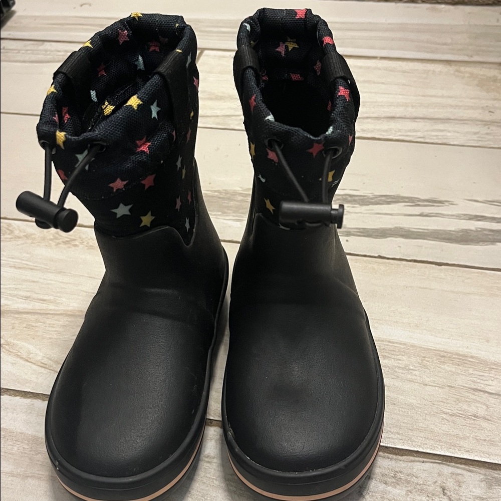 Girls Cat&Jack Black with Colorful Star Patterned Rainboots
